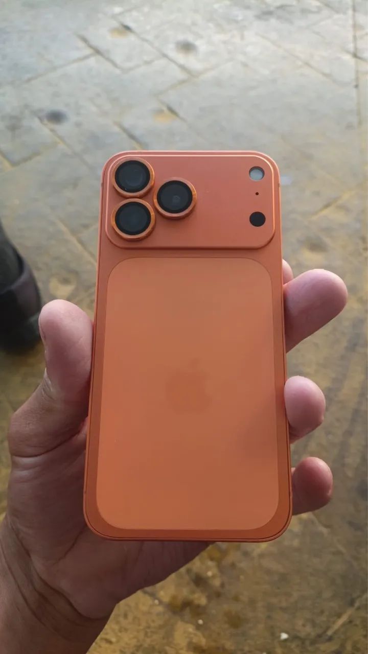 Vendo iPhone 12 amontado no 17 pro sabor 17 - Foto 5