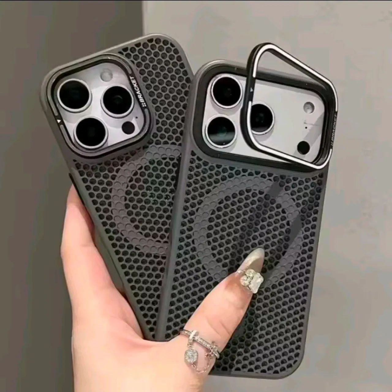 Capa Dissipadora de Calor Premium para iPhone 14, 15, 16 e 17 Pro Max - Foto 4