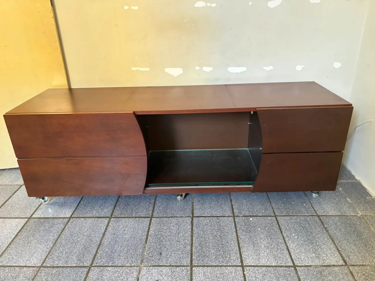 Rack em Madeira Maciça - Robusto e Elegante - Foto 2