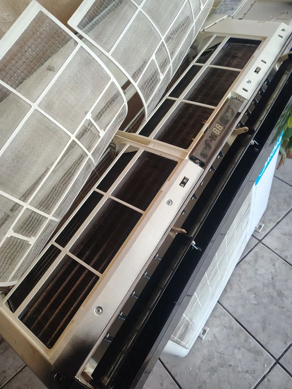 Split Midea 24mil BTUs - Foto 5