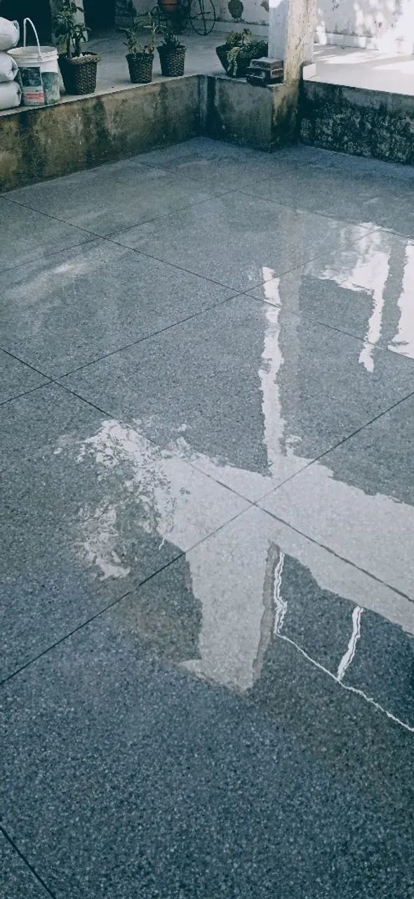 Revestimento de piso de marmorite feito 