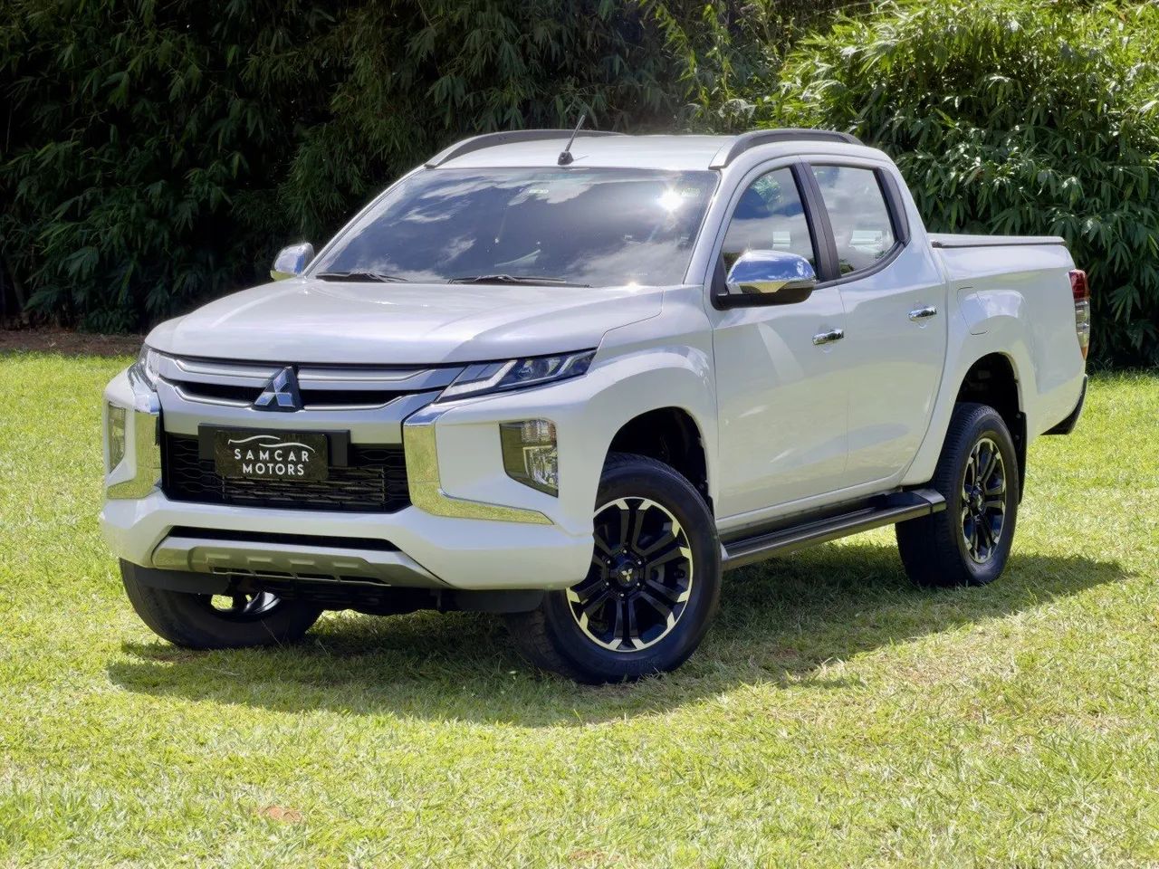 Mitsubishi L200 2023