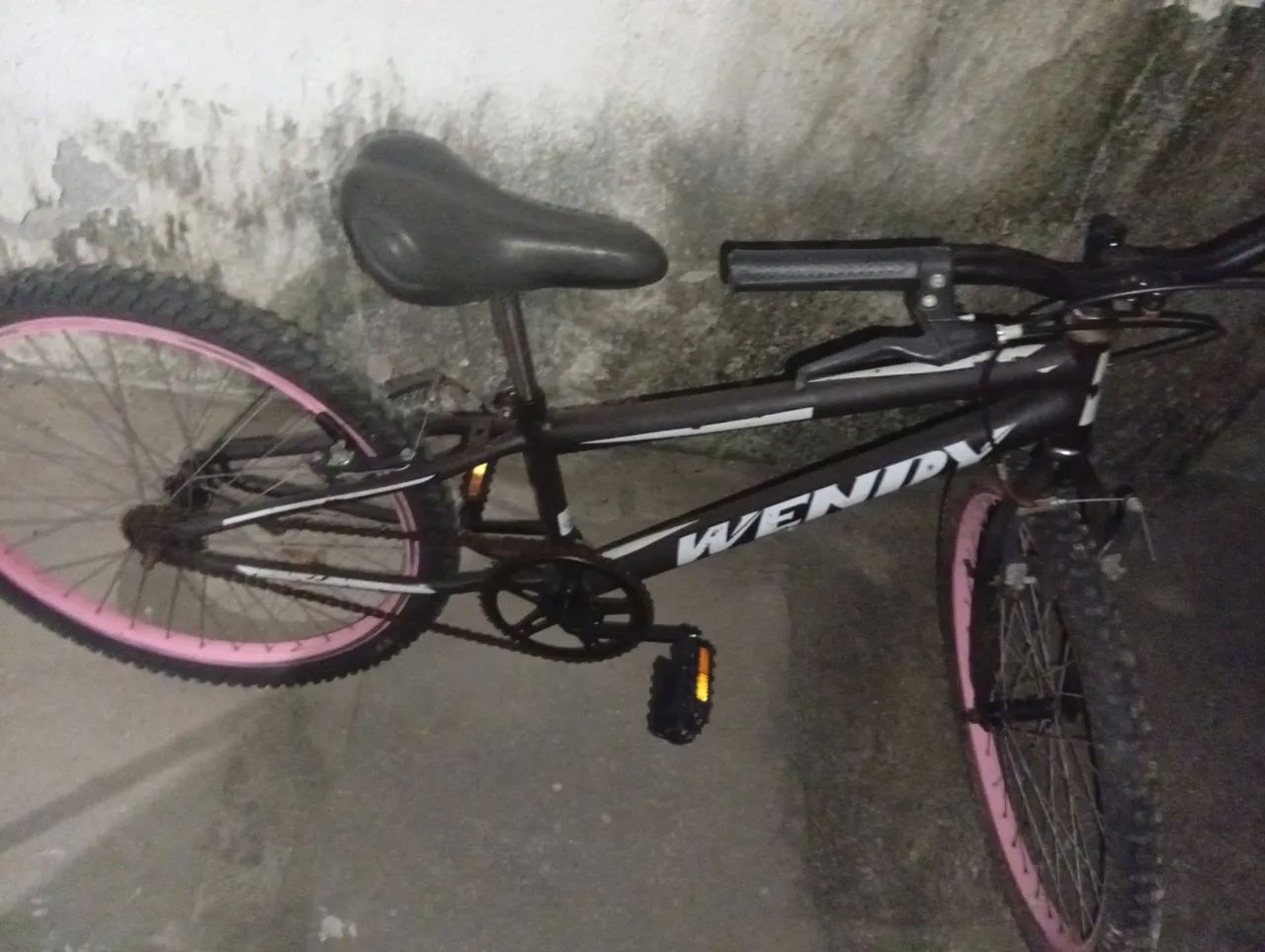Bicicleta semi-nova