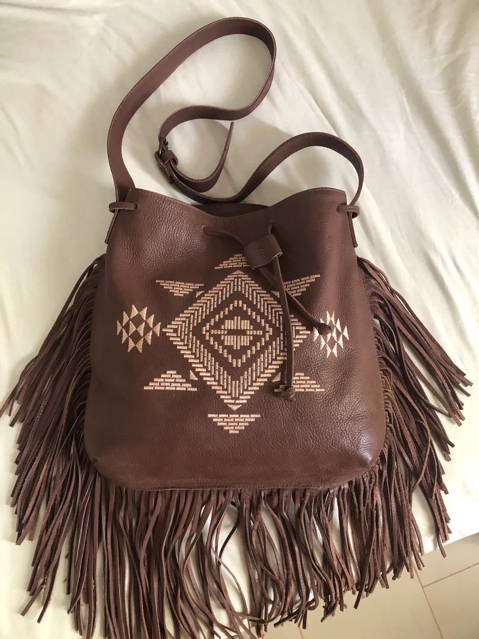 Bolsa de couro legítimo Via Mia, estilo boho, condições 10/10 - Foto 2