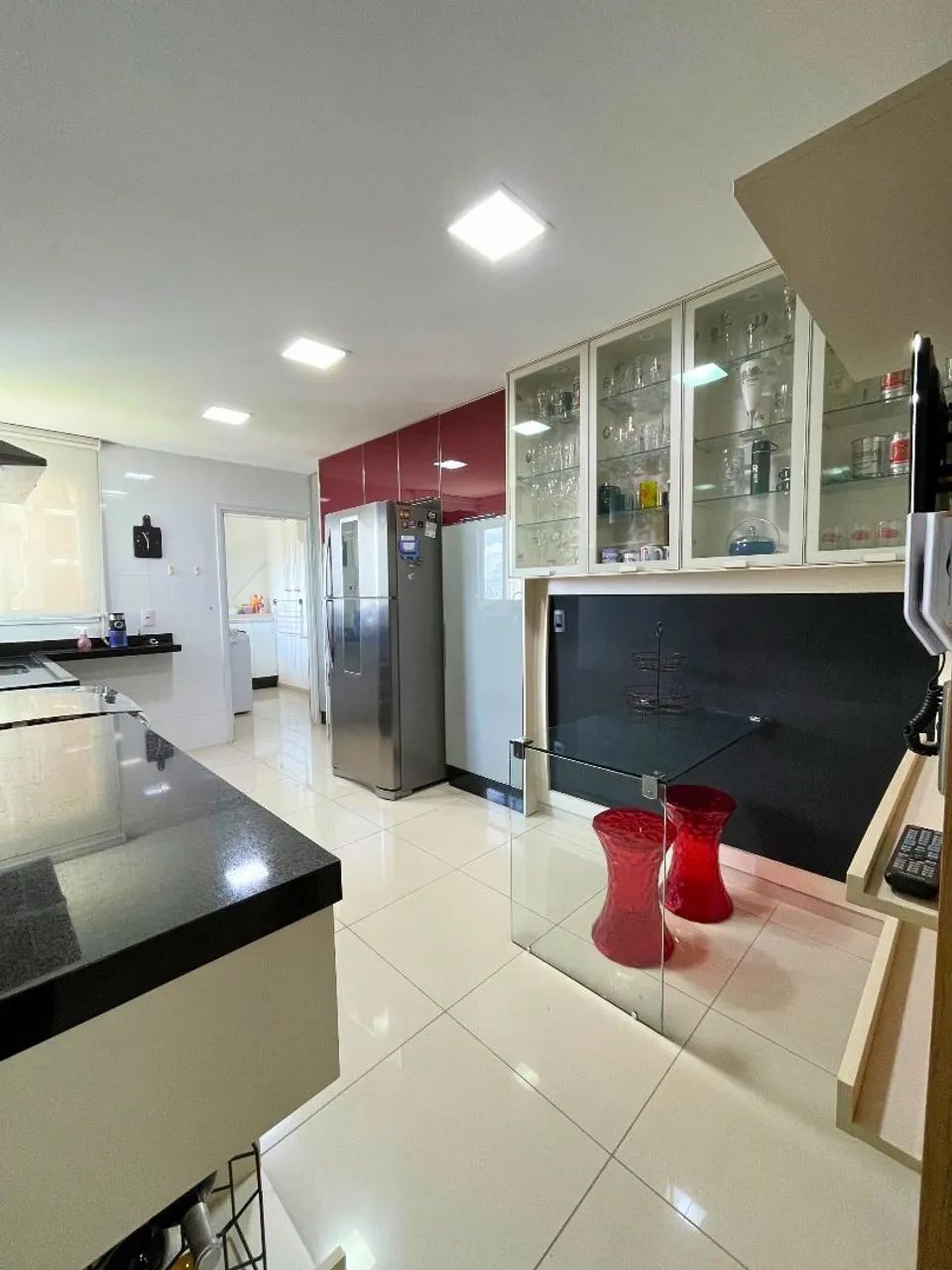 Vendo belíssimo apartamento com 3 suítes no Edifício Sofisticato em Cuiabá MT  - Foto 3