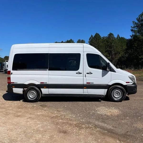 MB SPRINTER 415 ANO 2019 TETO ALTO COM 432 MIL KM - UNICO DONO - REPASSE  - Foto 5
