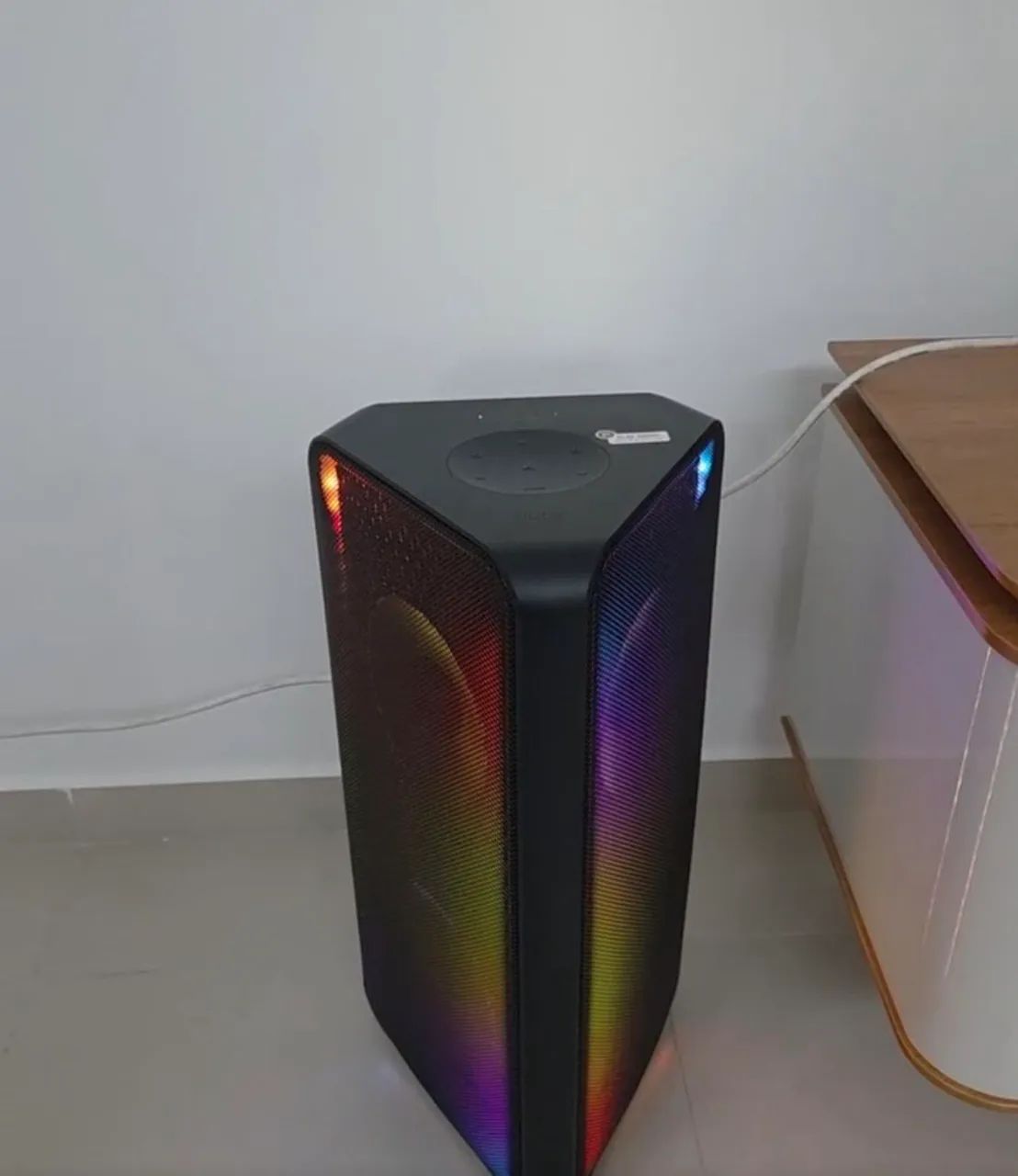 Caixa de som samsung torre.