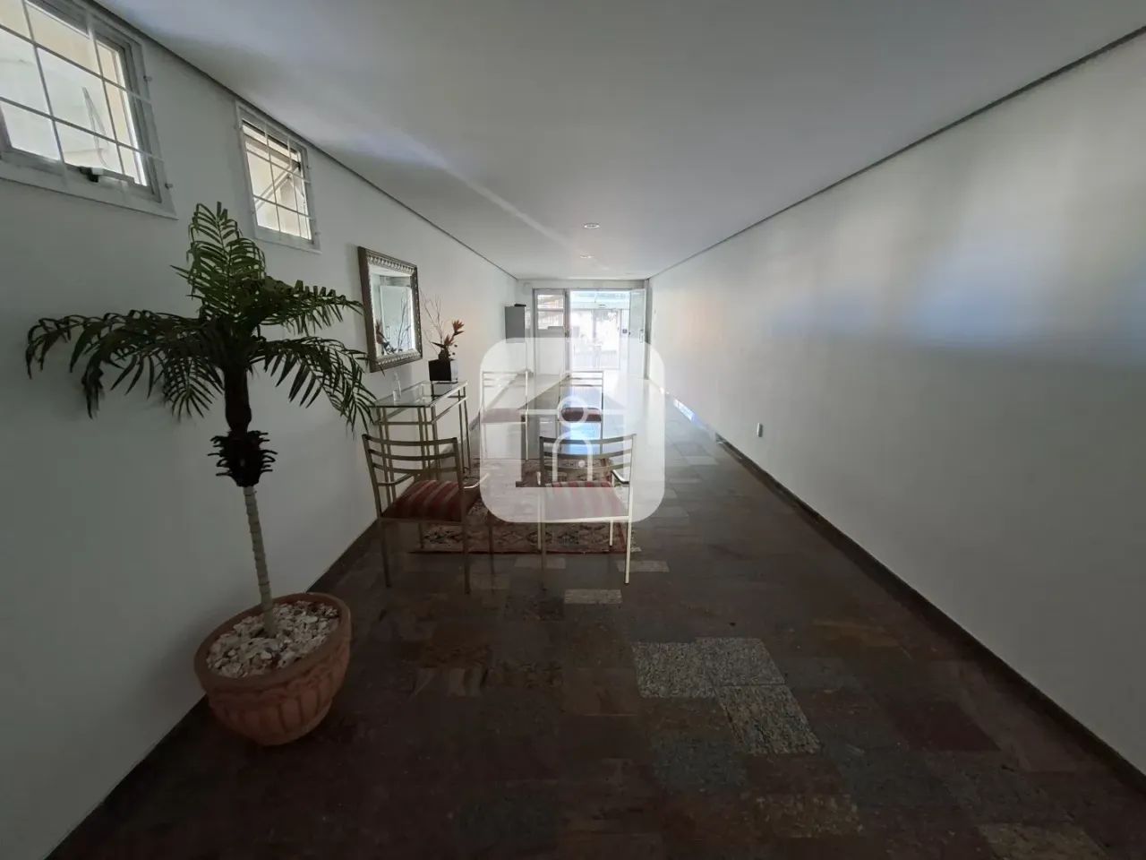 Apartamento para locação e venda no bairro Centro - Foto 3