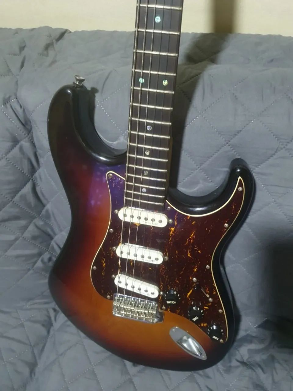 GUITARRA TAGIMA T737 CUSTOM STRATOCASTER - Foto 6