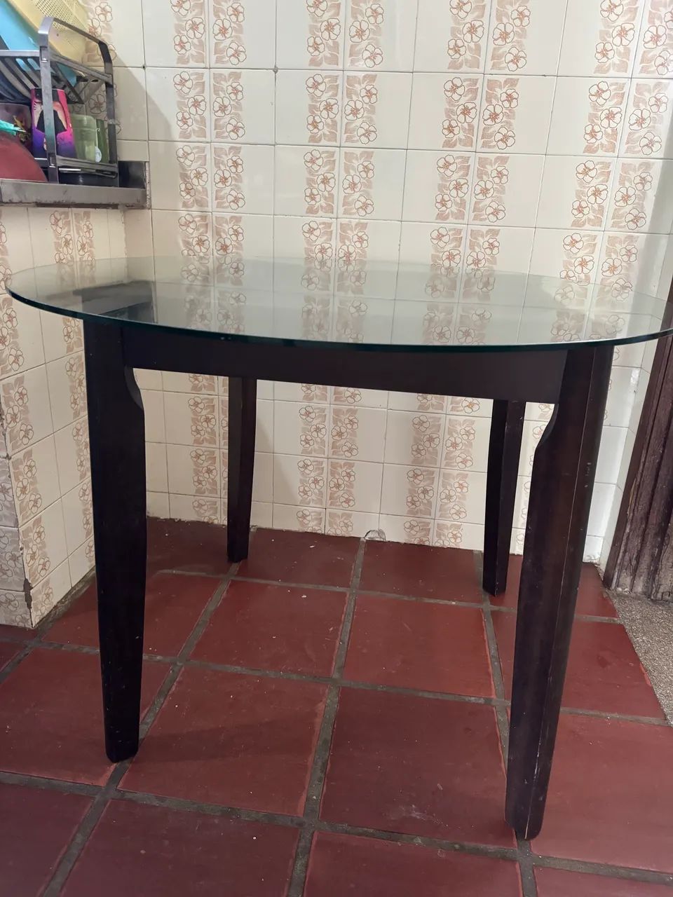 Mesa com tampo vidro 1,0x1,0 