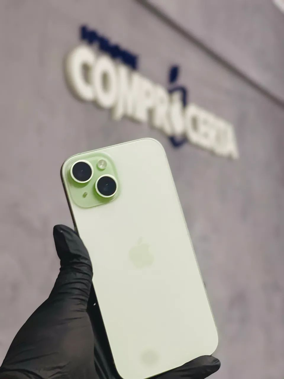 iPhone 15 128GB/ troco por iPhone 12 ou superior + volta