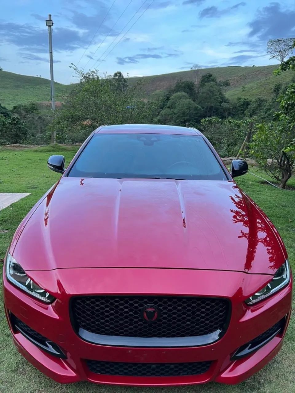 JAGUAR Xe XE 2.0 TURBOCHARGED R-SPORT AUT. 2017
