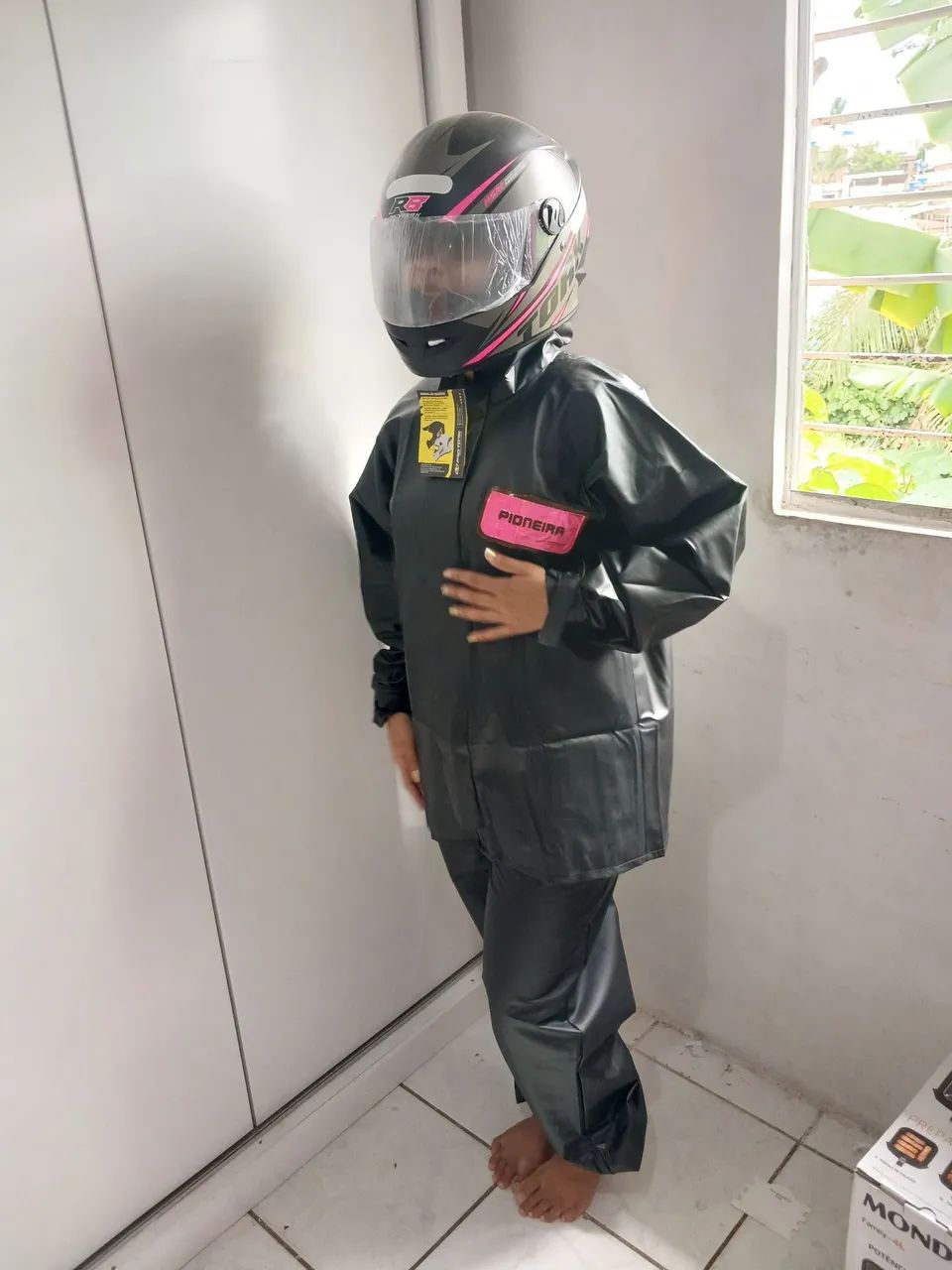 Capa de chuva feminina  - Foto 4