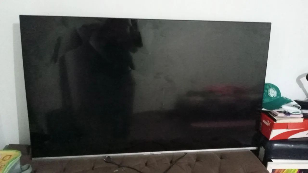 Tv 58 polegadas Com tela quebrada 