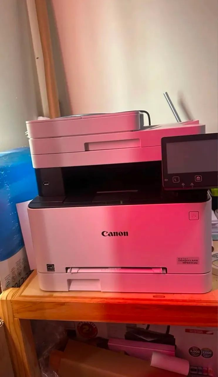 Impressora Canon laser colorida