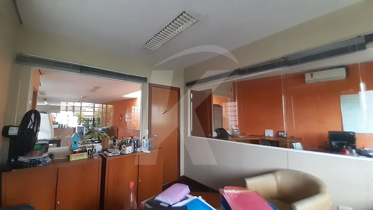 Sobreloja comercial Ideal para Diversos Segmentos Profissionais, 175 m²