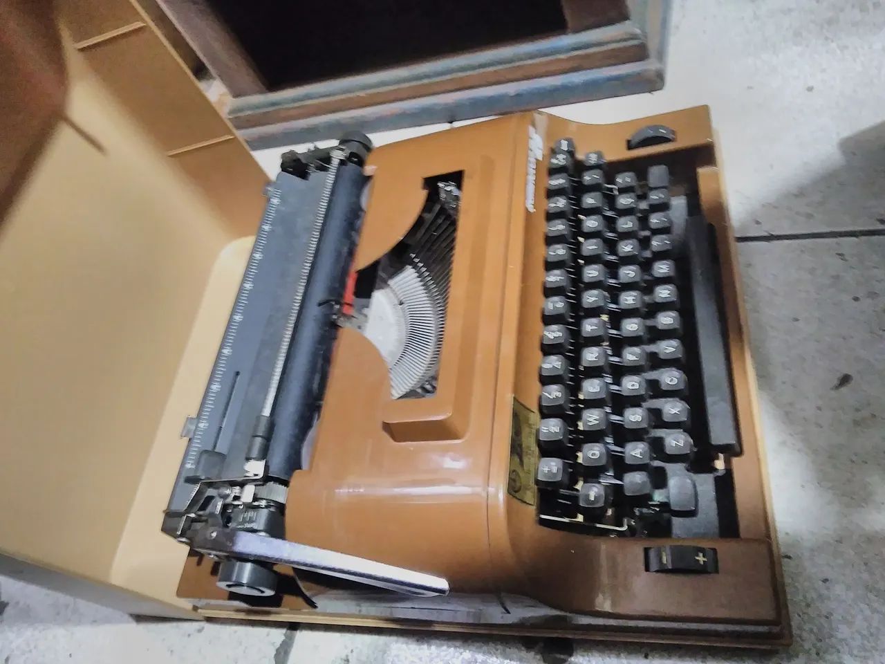 MÁQUINA DE ESCREVER REMINGTON modelos25 E 15PERFEITO ESTADO - Foto 2