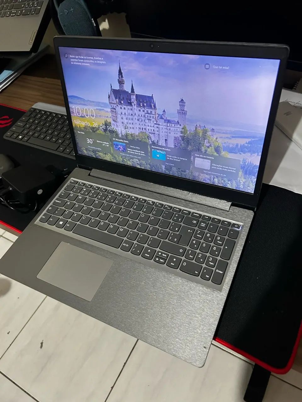 Vendo notebook Lenovo 