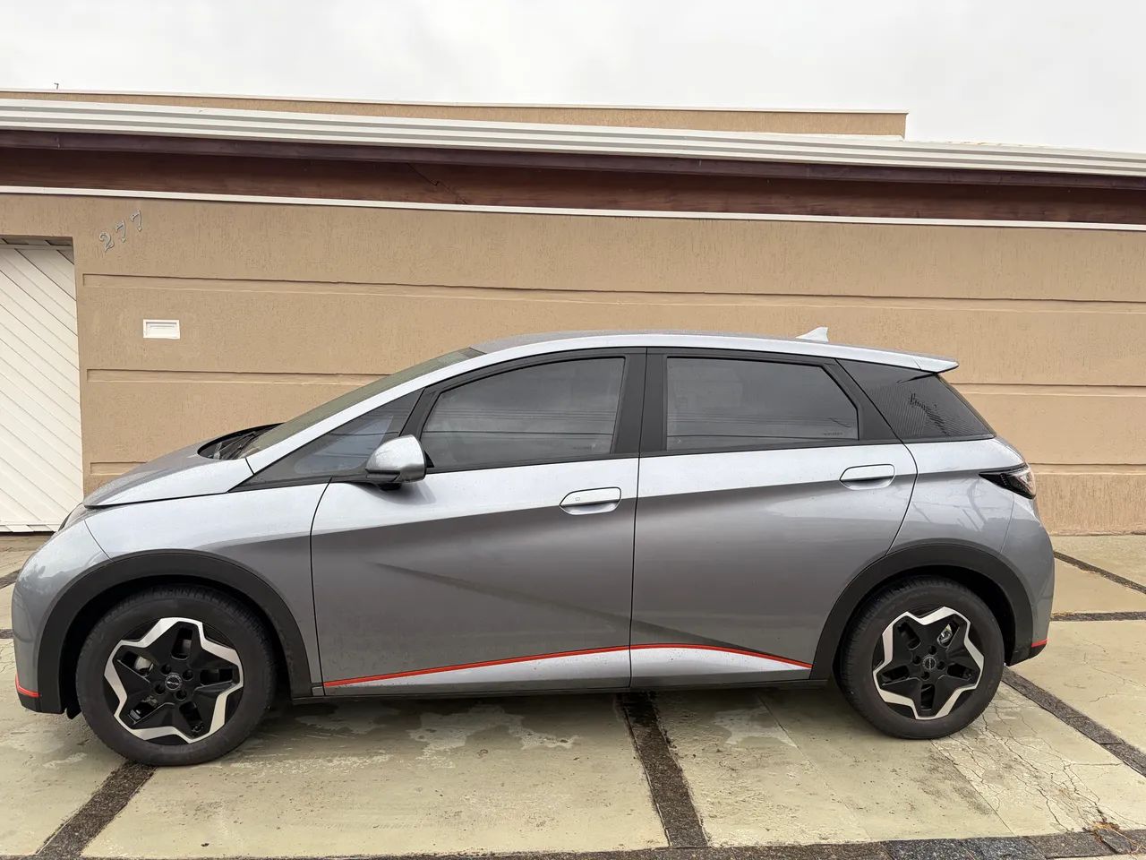 BYD Dolphin EV (Elétrico) 2024