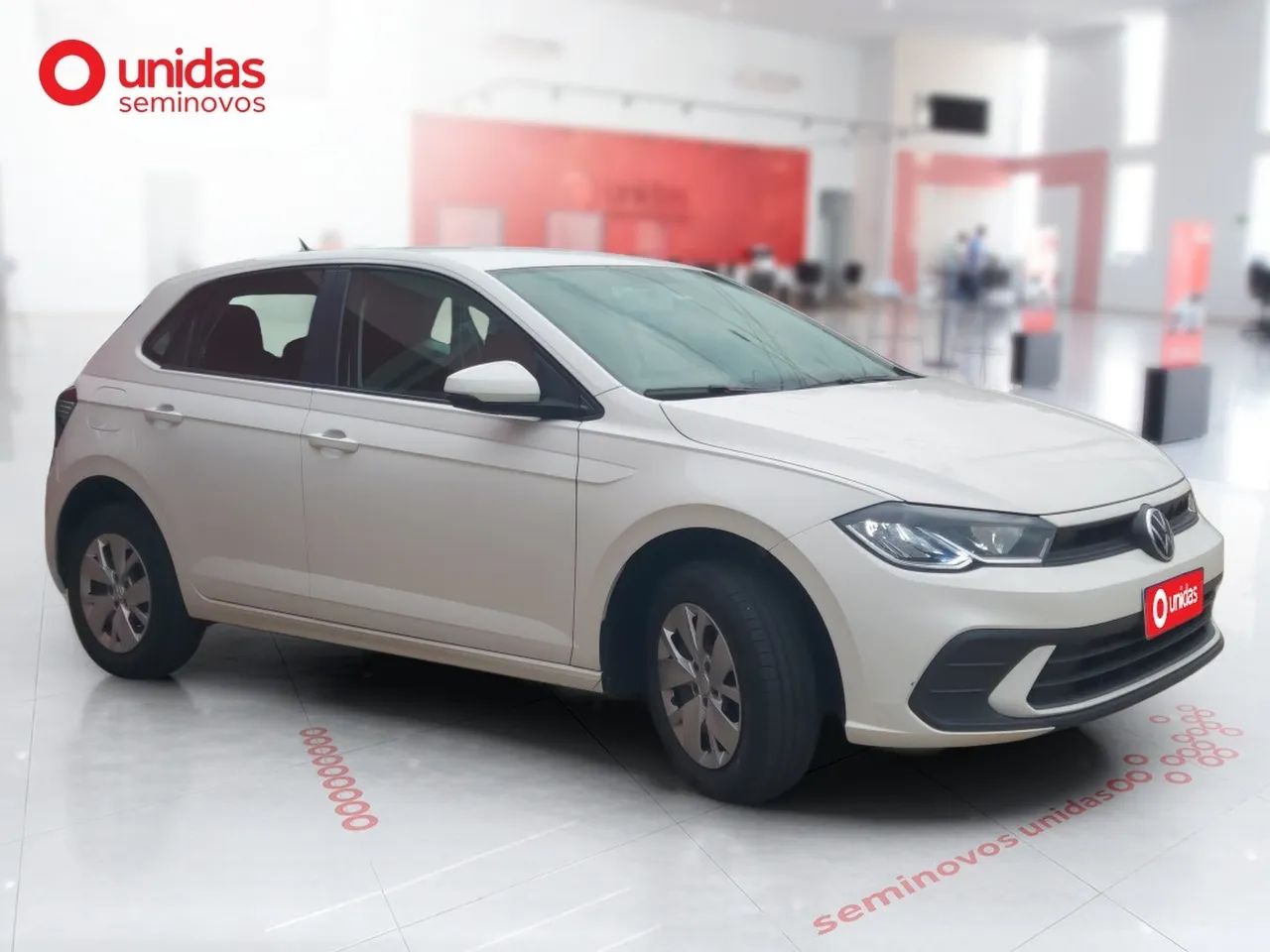 Volkswagen Polo Track 1.0 Flex 12V 5p, foto 7 de 14