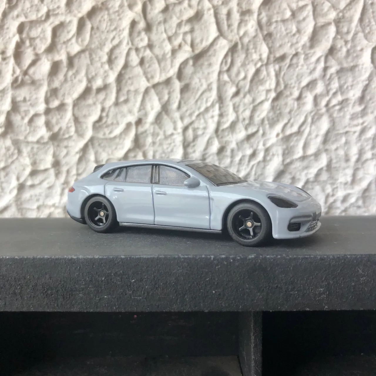 Hot Wheels Porsche Panamera - Foto 2