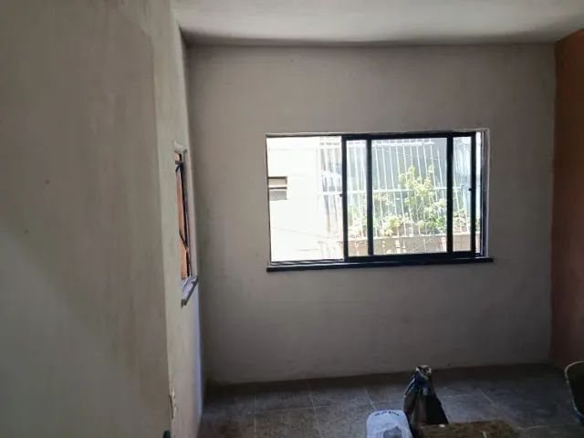 Casa com 2 quartos, 1°andar em vila, próximo a beira mar. - Foto 4