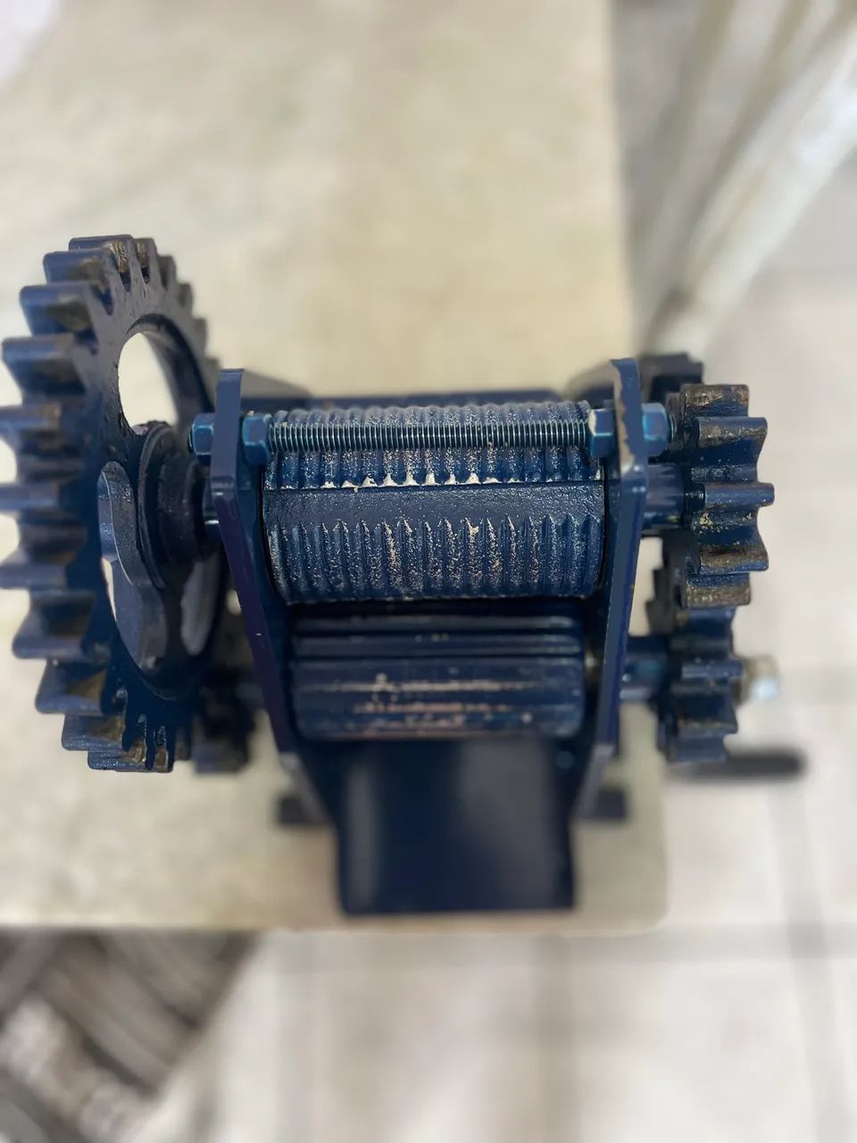 Moedor de cana manual.