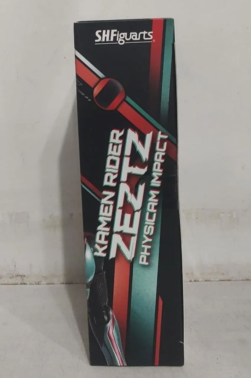 SH Figuarts Kamen Rider Zeztz  - Foto 3