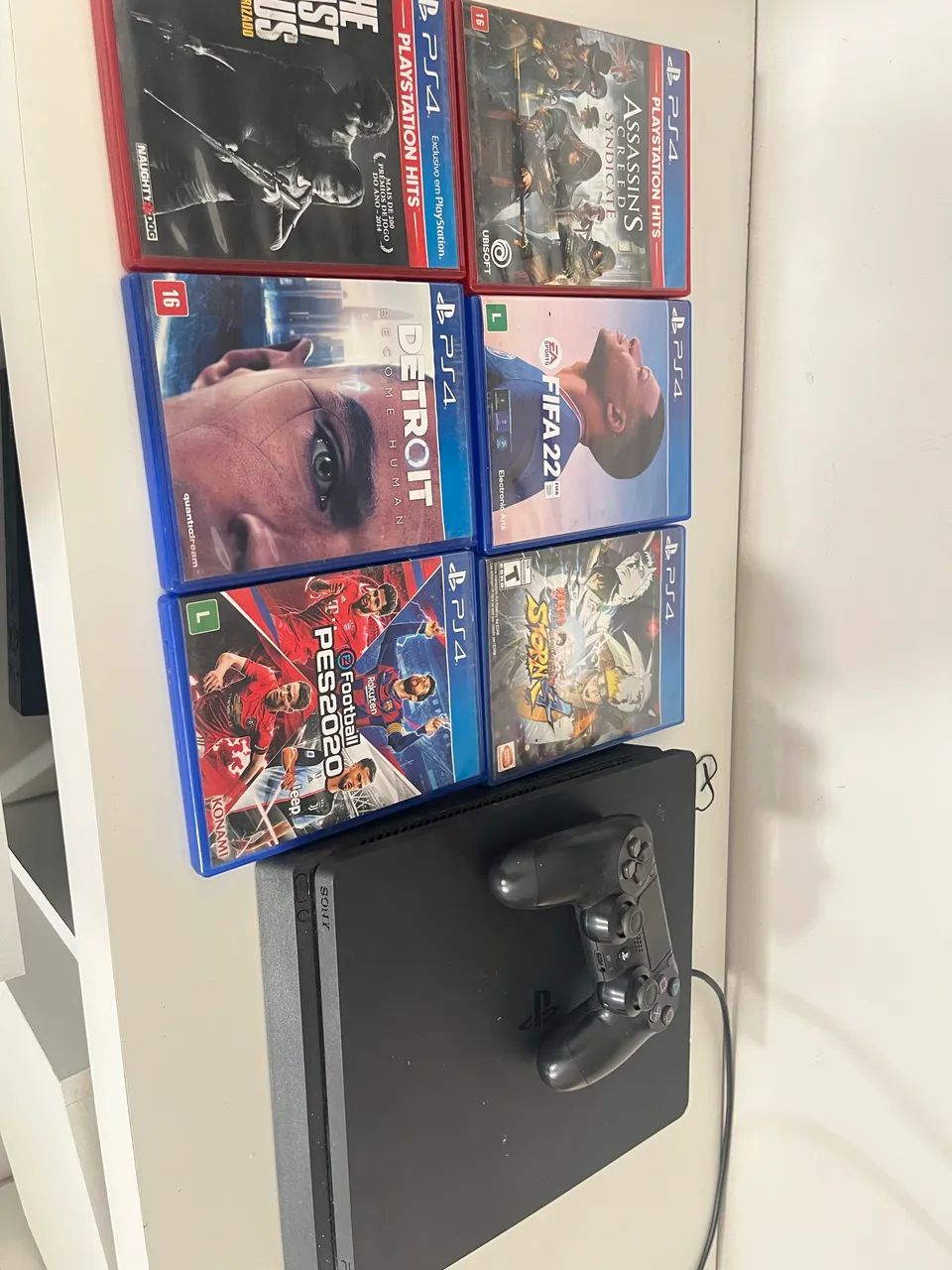 PS4 SLIM + 6 JOGOS