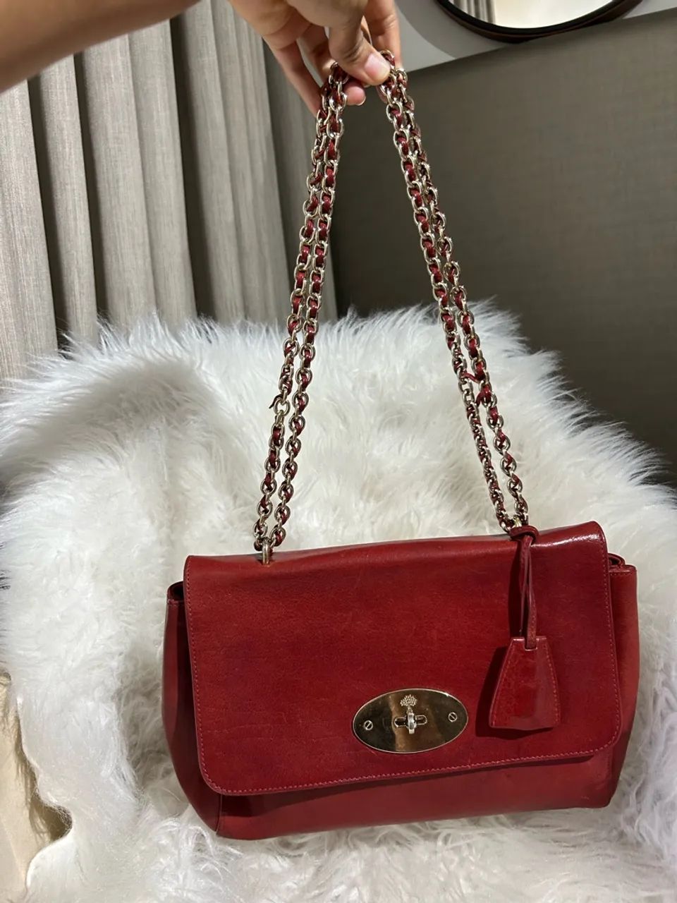 Bolsa Lilly Apple Red Mulberry usada  - Foto 2
