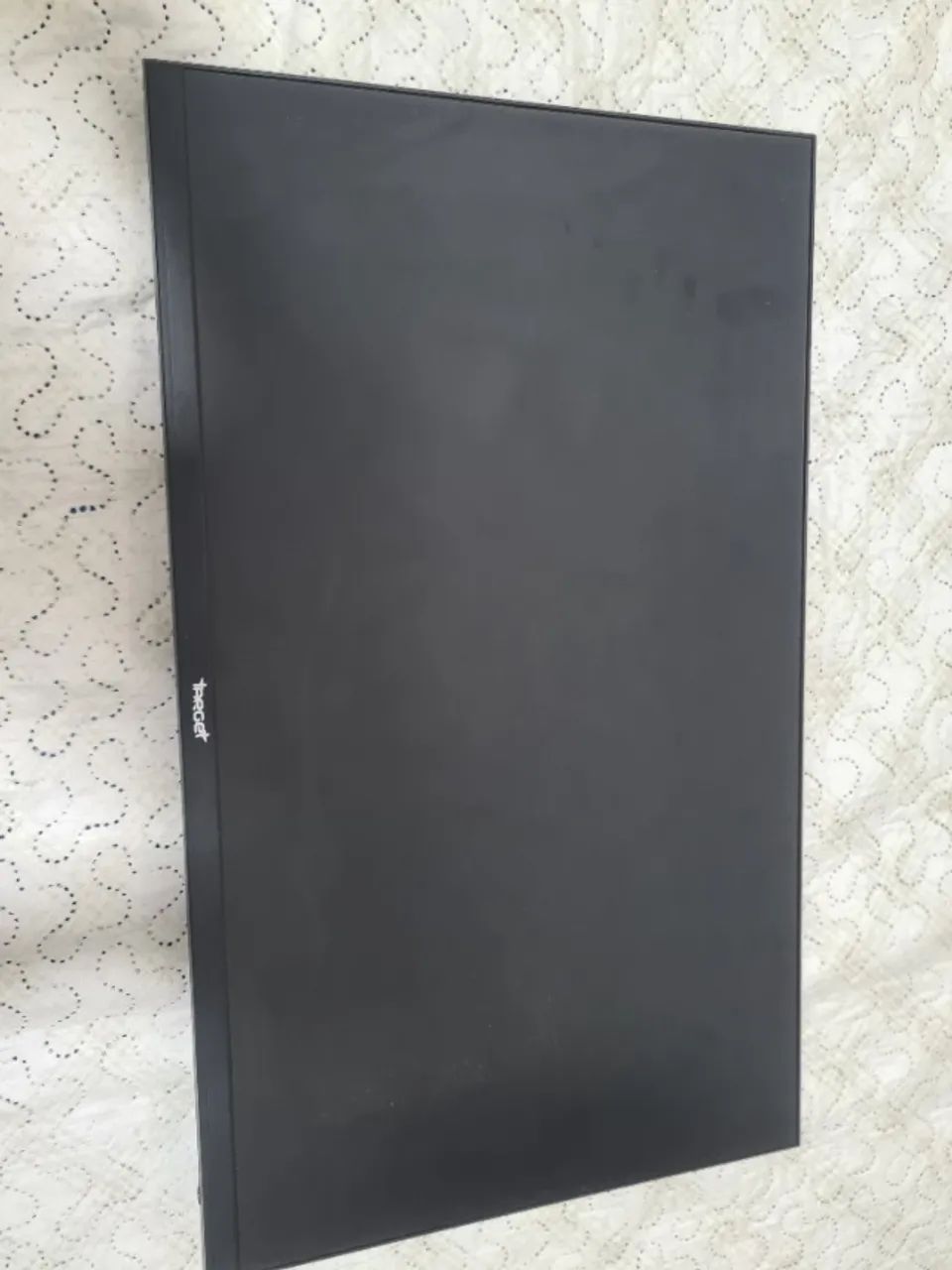 Monitor target 165 hz com defeito