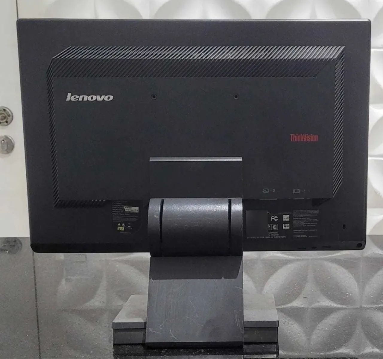 Monitor Lenovo Lcd 18,5 Polegadas  - Foto 4
