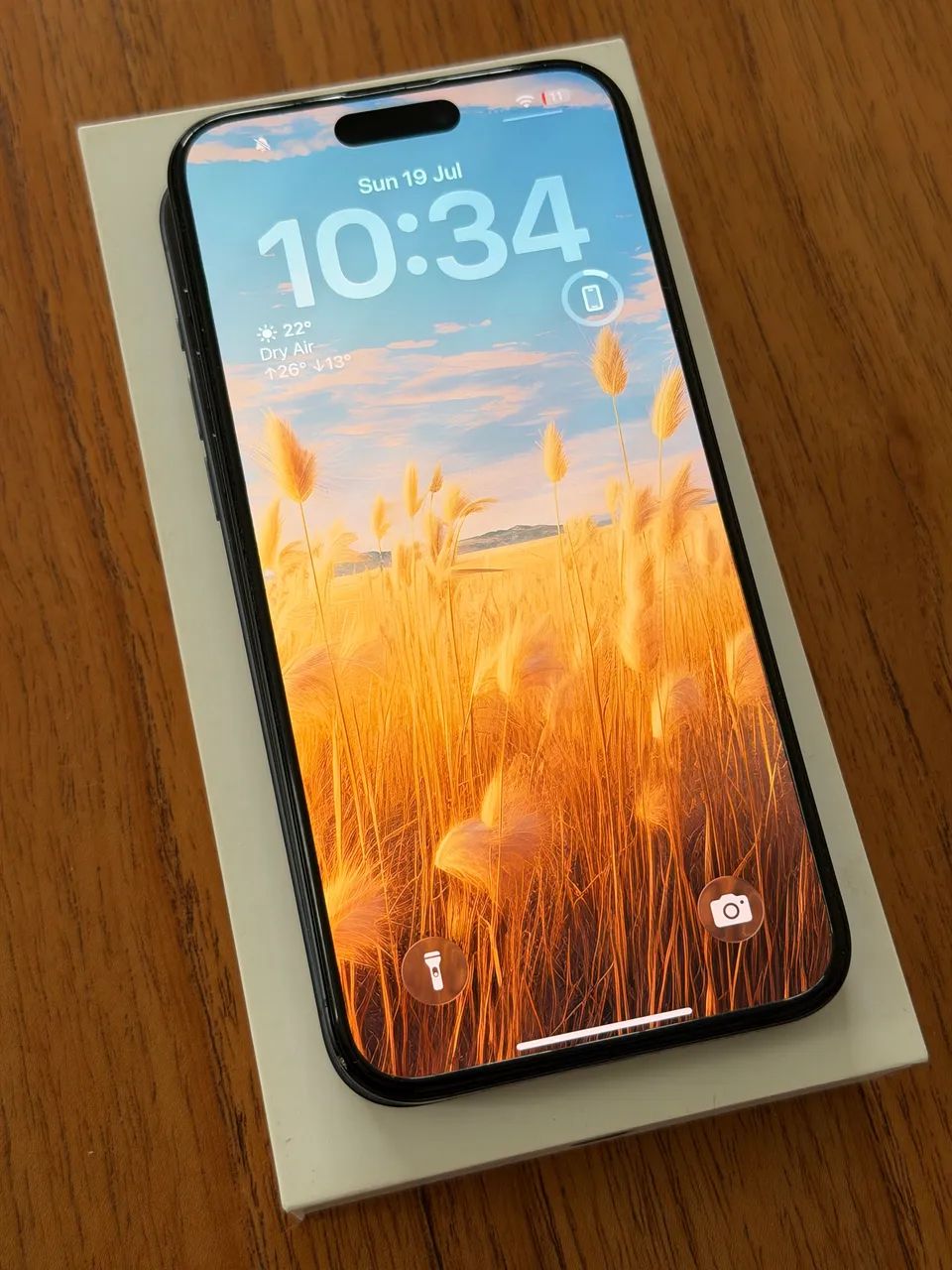 iPhone 15 Pro Max - 512gb - Bateria em 82% - Foto 2