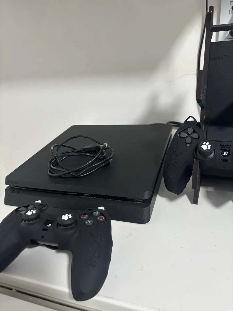 Vende-se PS4 