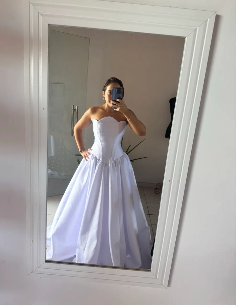 VESTIDO DE NOIVA- nunca usado - Foto 4
