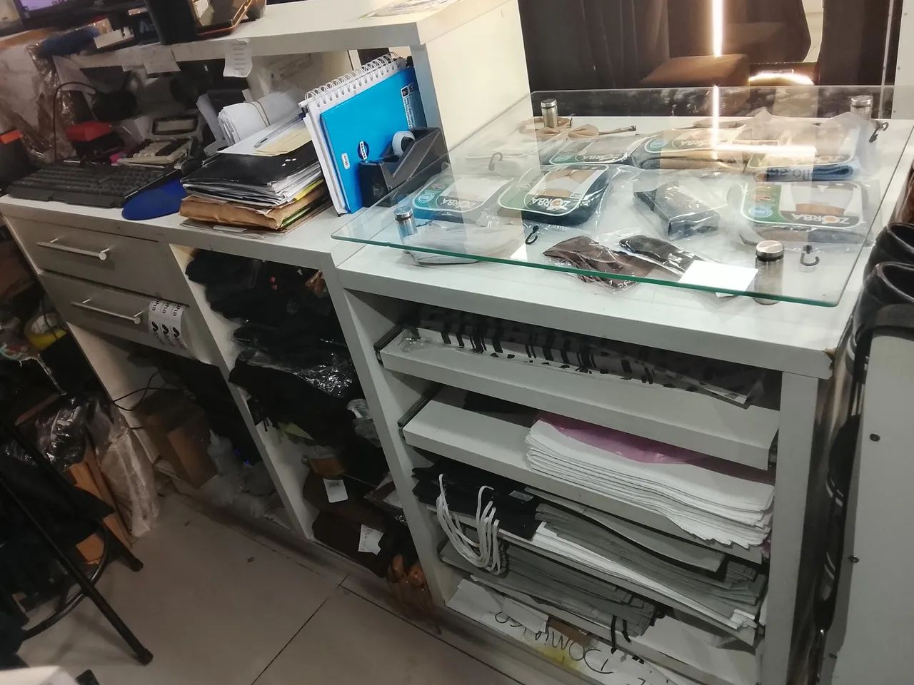 Balcão de atendimento com lampada interna - Foto 2