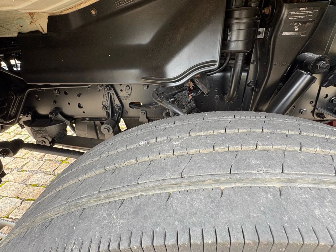 17-190 caçamba zero e módulo para 8 passageiros  - Foto 4