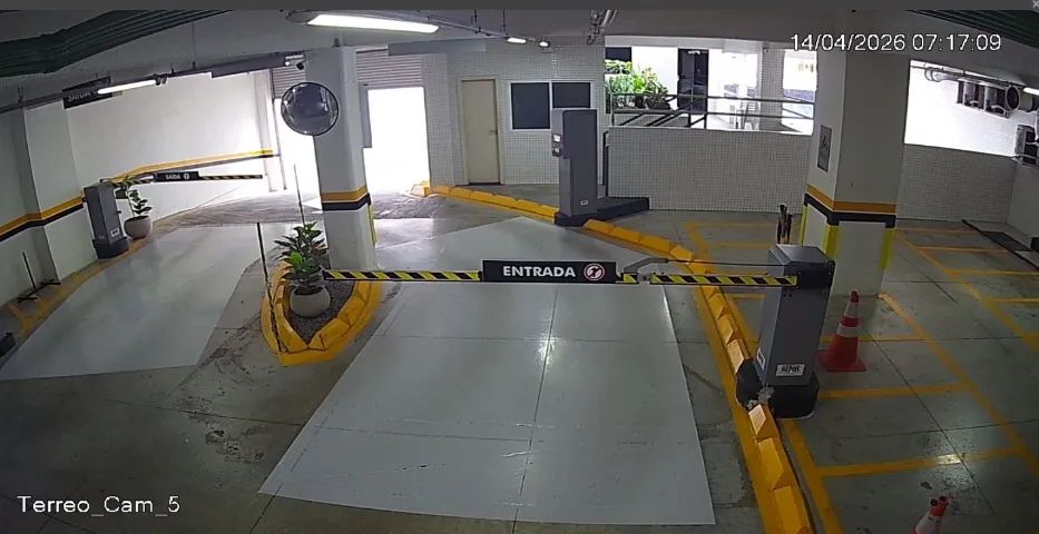 ? VENDE-SE CANCELA PARA ESTACIONAMENTO ?