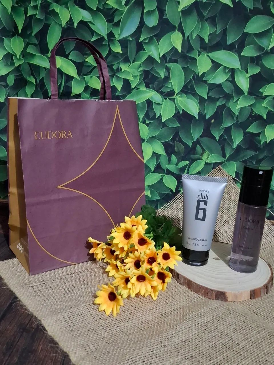 Kit masculino Eudora: balm pós barba e desodorante spray