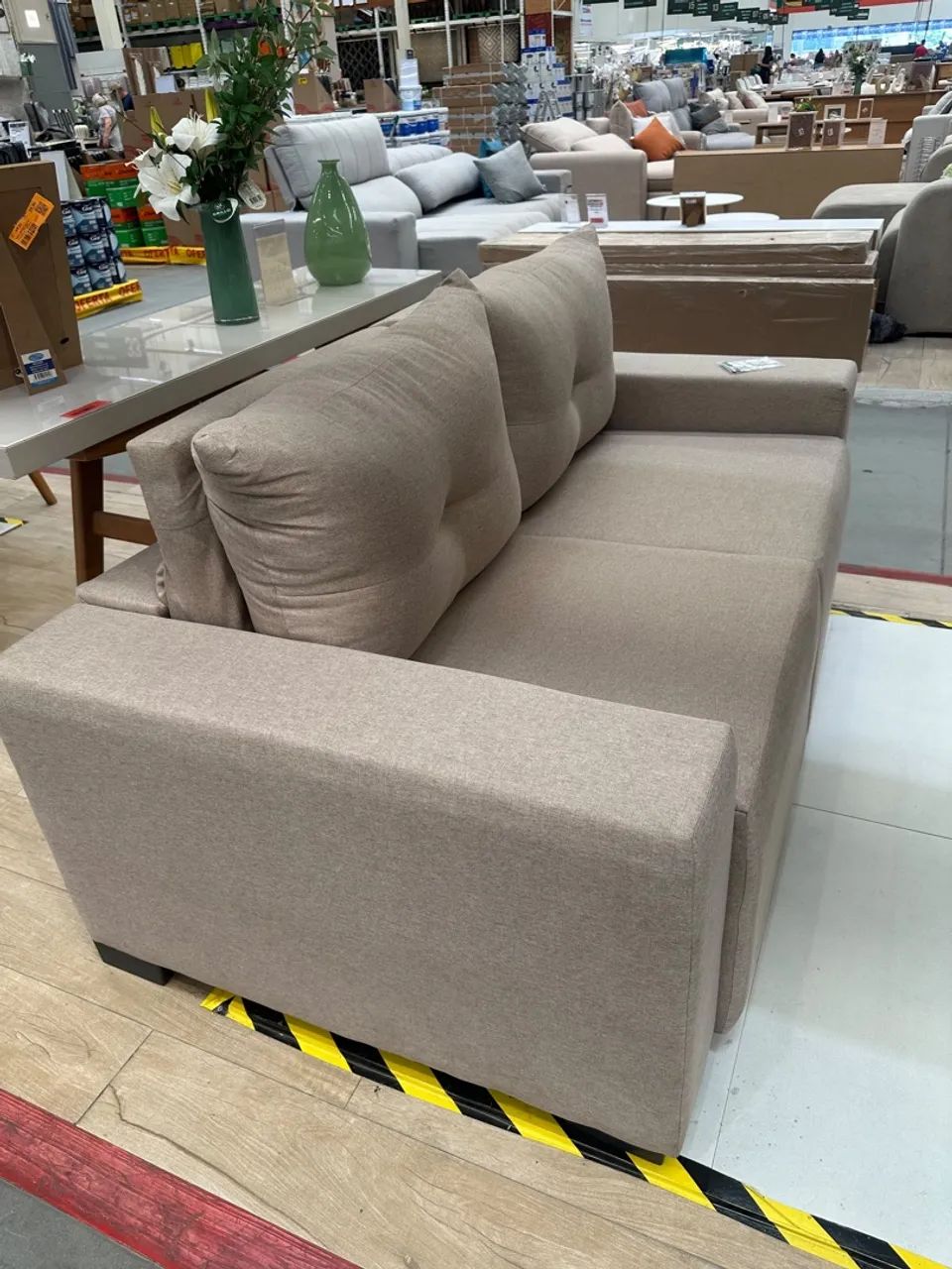 Sofá retrátil 3 lugares novo lacrado oferta passe as fotos  - Foto 3