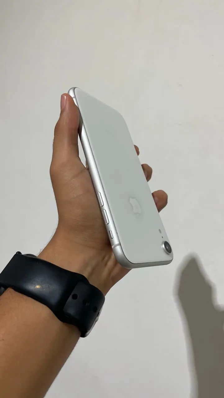iPhone XR 64gb Branco - Foto 4