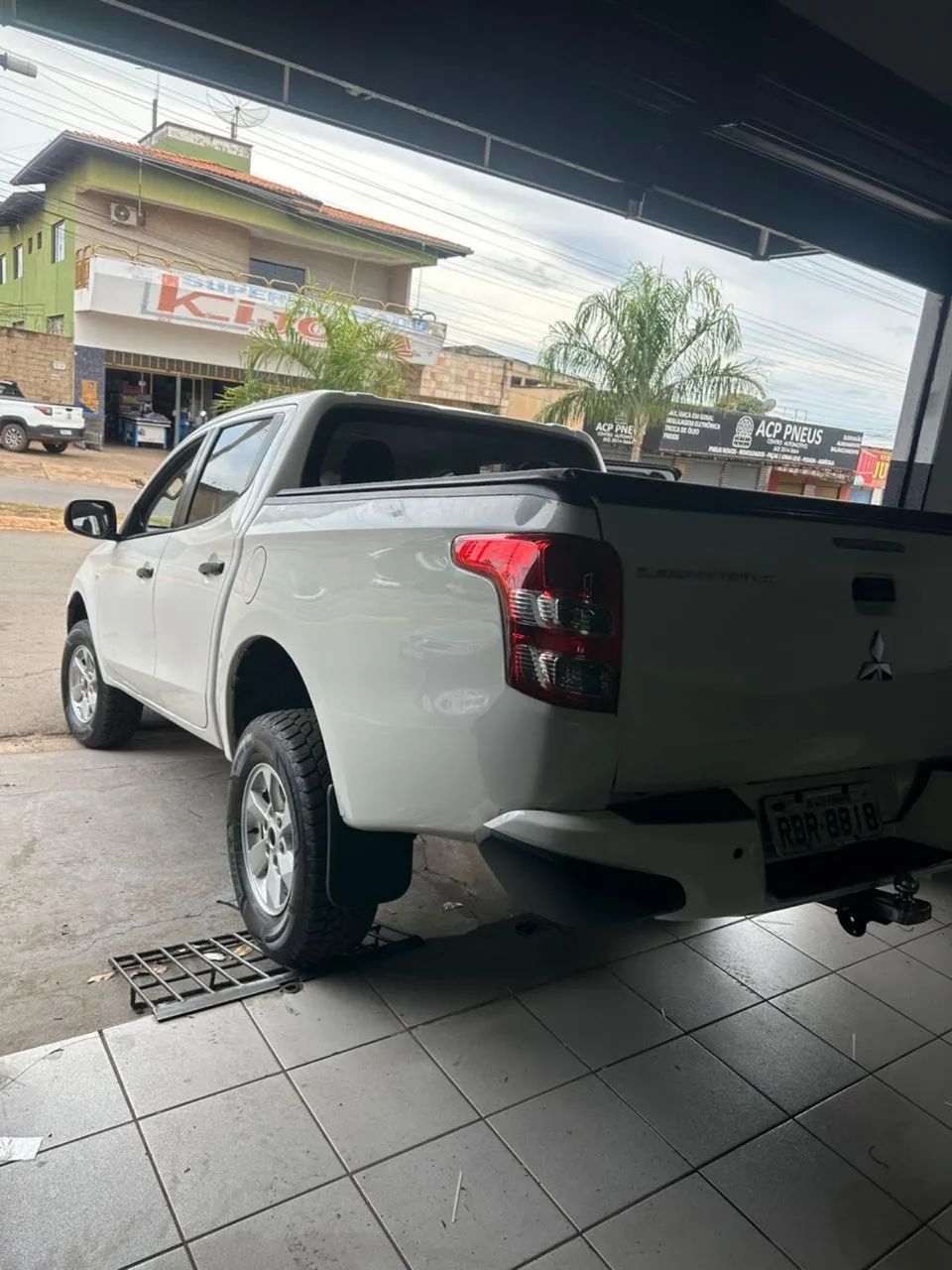 Mitsubishi L200 L200 Triton Sport GLX 2.4 CD Diesel Mec. 2020