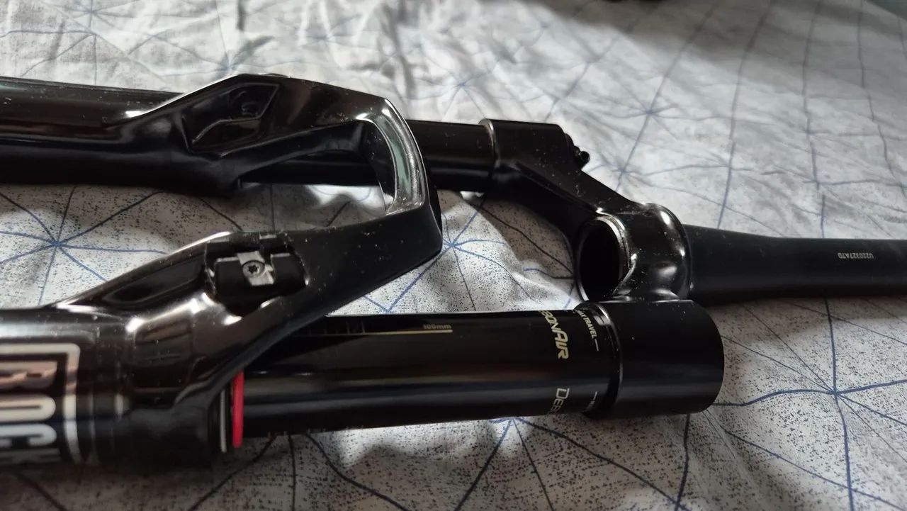 Suspensao Rockshox SID ultimate BOOST - Foto 3