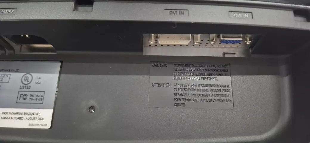 Monitor Samsung 19" LCD VGA/DVI    - Foto 3