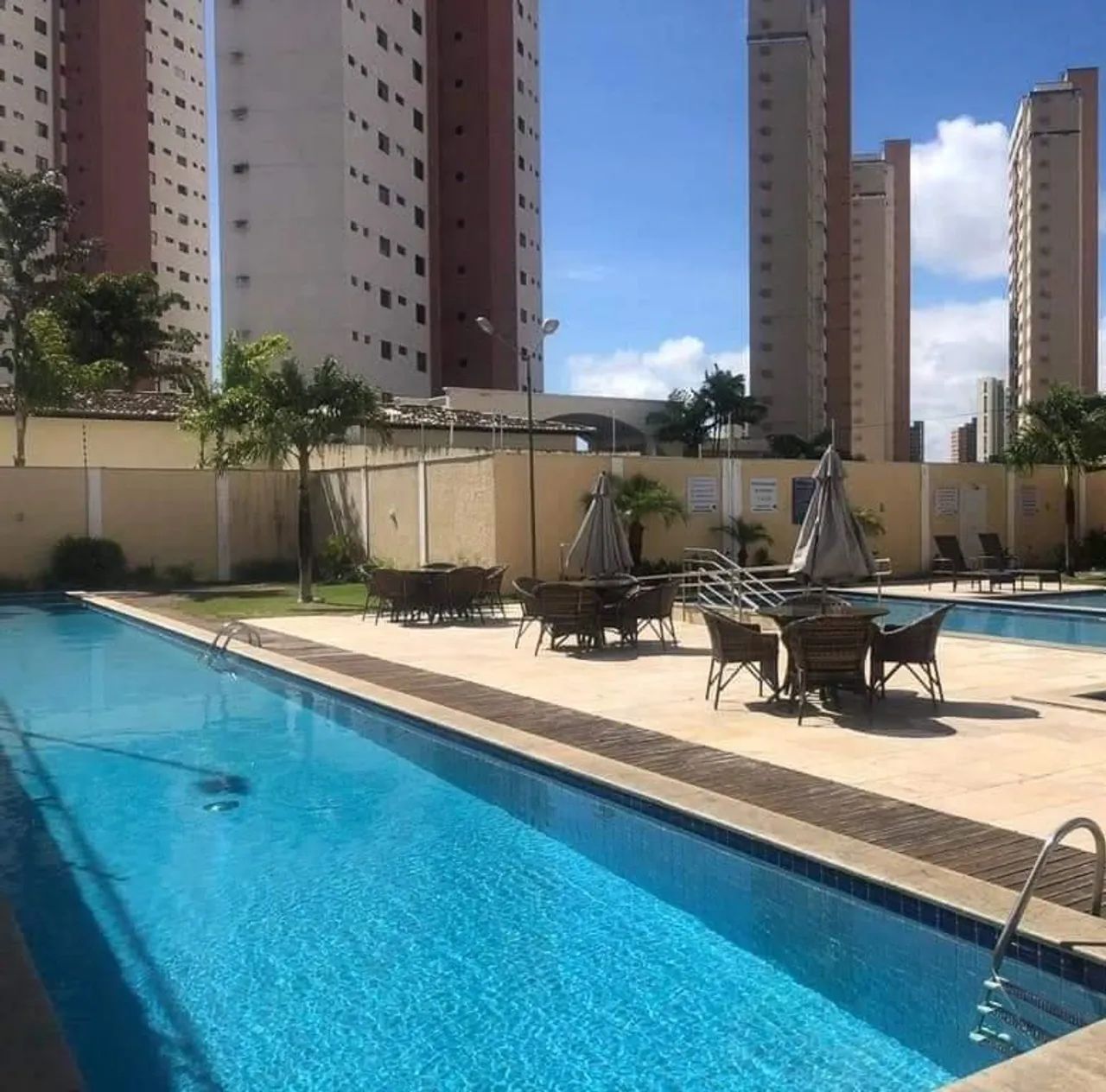 Apartamento em Ponta Negra com 2 quartos para locação!