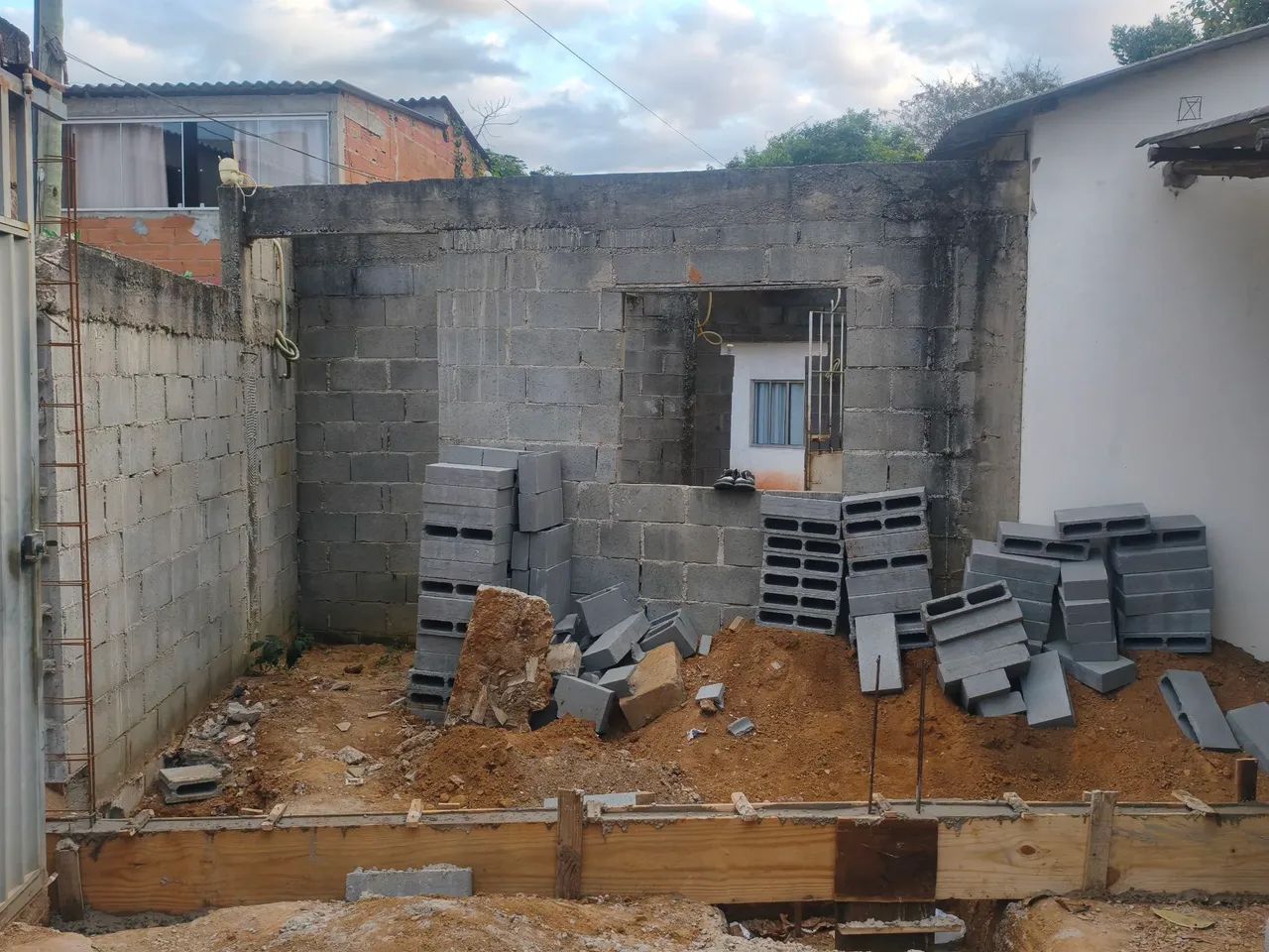 Casa com quintal grande  - Foto 5