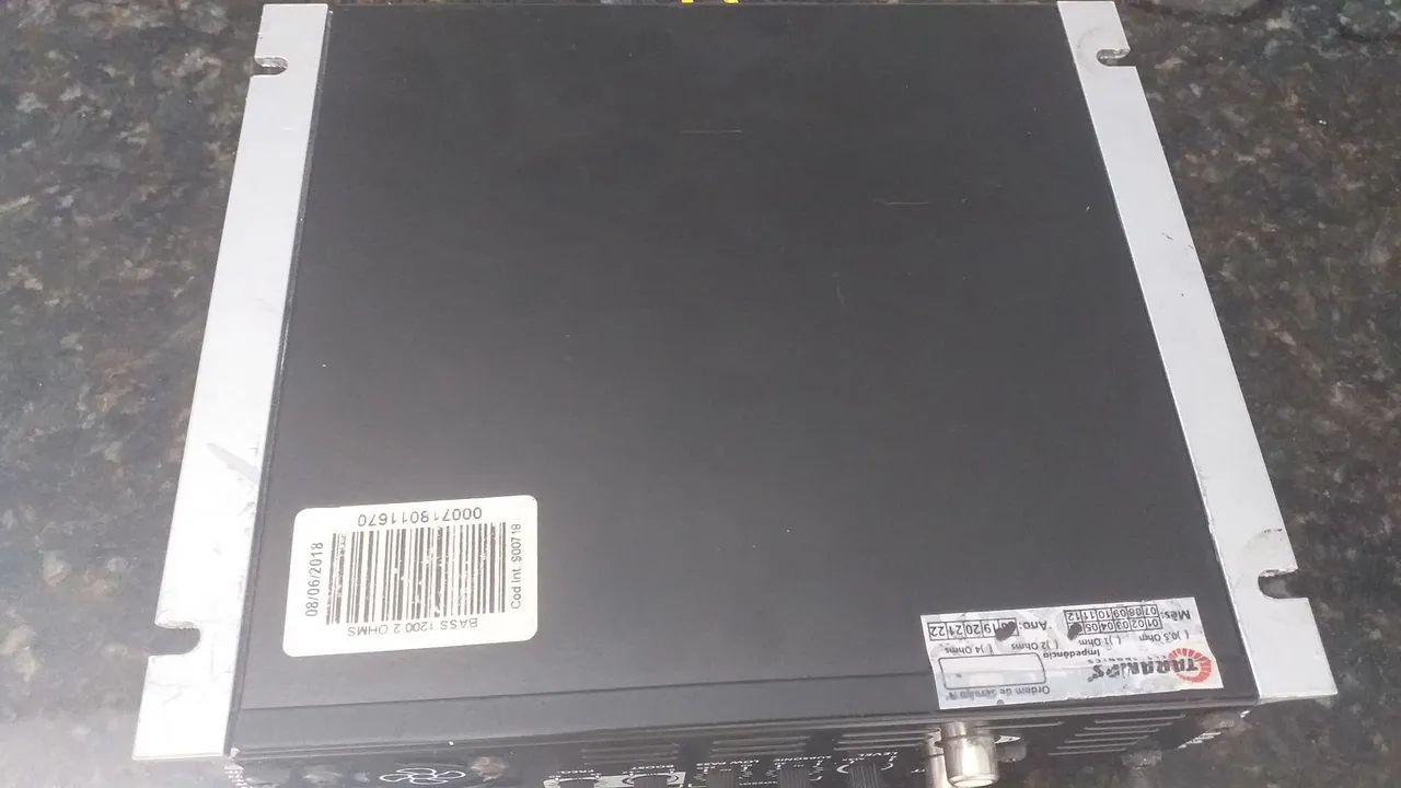 Módulo taramps Bass1200wrms 2 ohms novo  - Foto 4