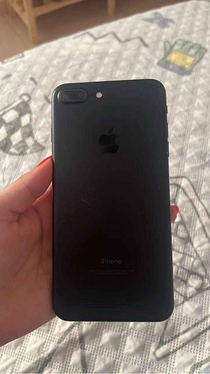     iPhone 7 Plus 128 GB - Funciona - Tela Trincada - Foto 2
