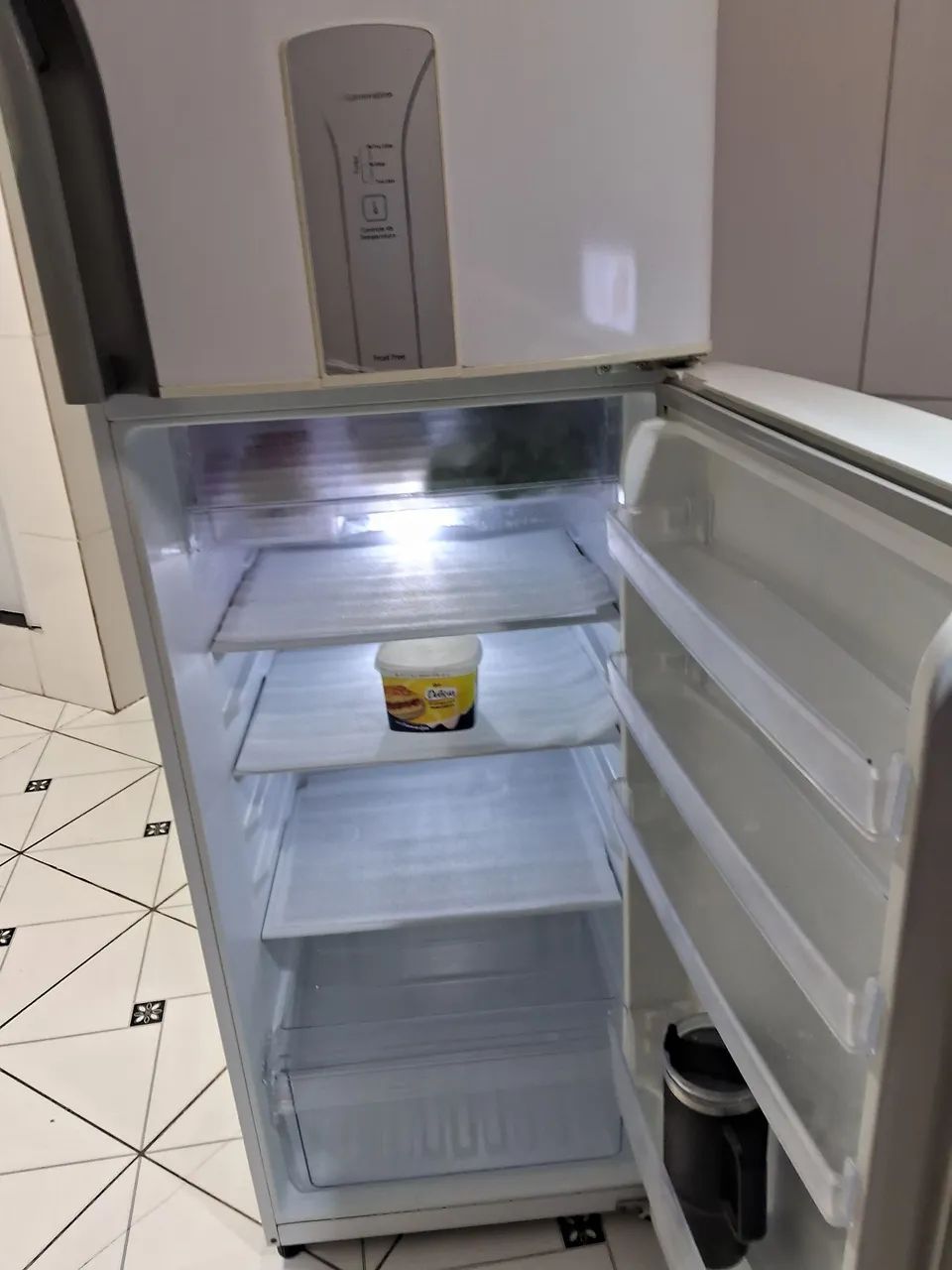 Geladeira Panasonic 387 litros  - Foto 4