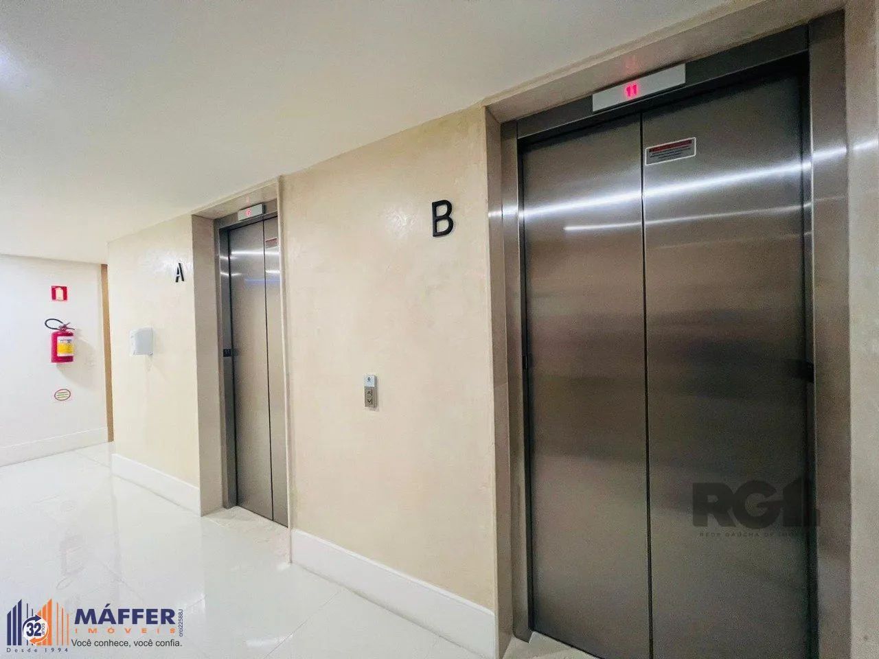 Sala Comercial com 33m² no MEDPLEX Assis Brasil !!! - Foto 2